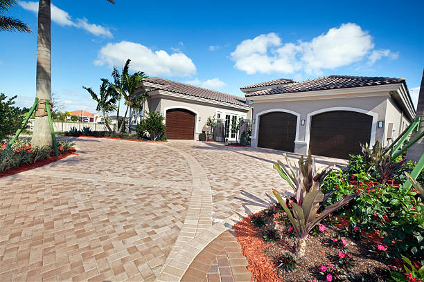 Best Driveway Pavers Contractor  in Mill Neck, NY